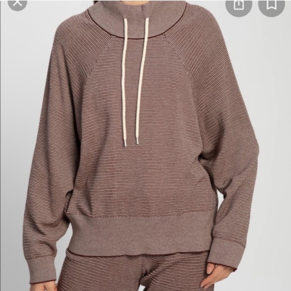 Varley Maceo 2 Brown and White Sweatshirt Size Medium